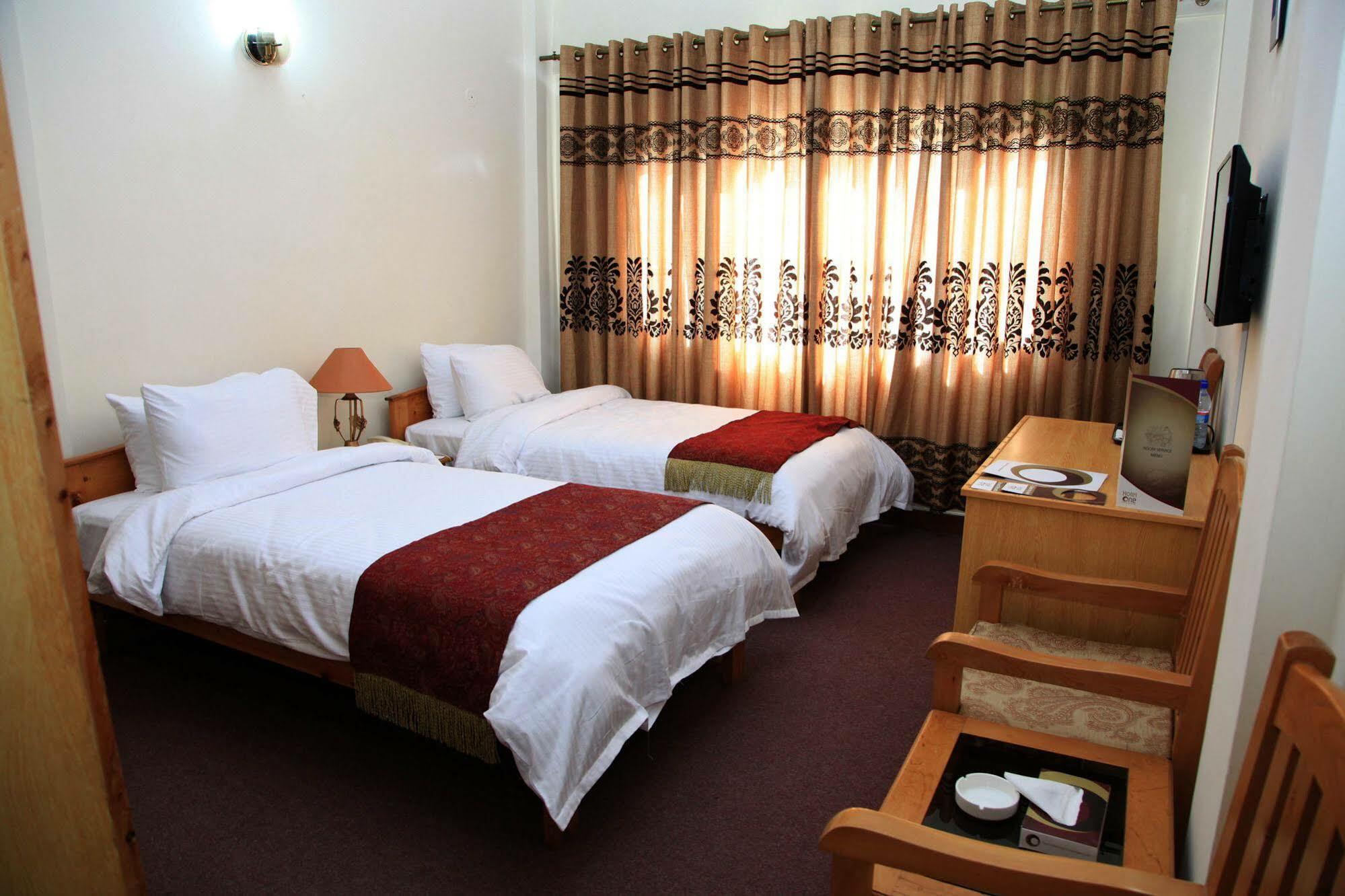 Hotel One Skardu Exterior foto